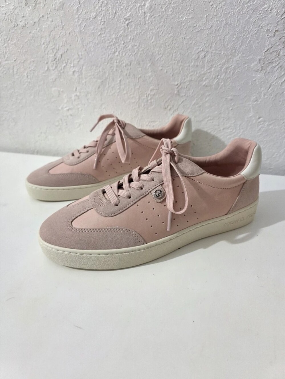 Michael Kors Scotty Leather Pink Sneaker Lace Up Casual Shoes Women's Size 8